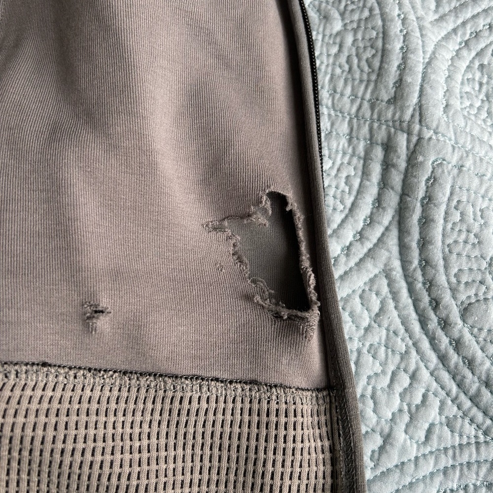 Nike Gray Textured Jacket - Picture 4 of 5